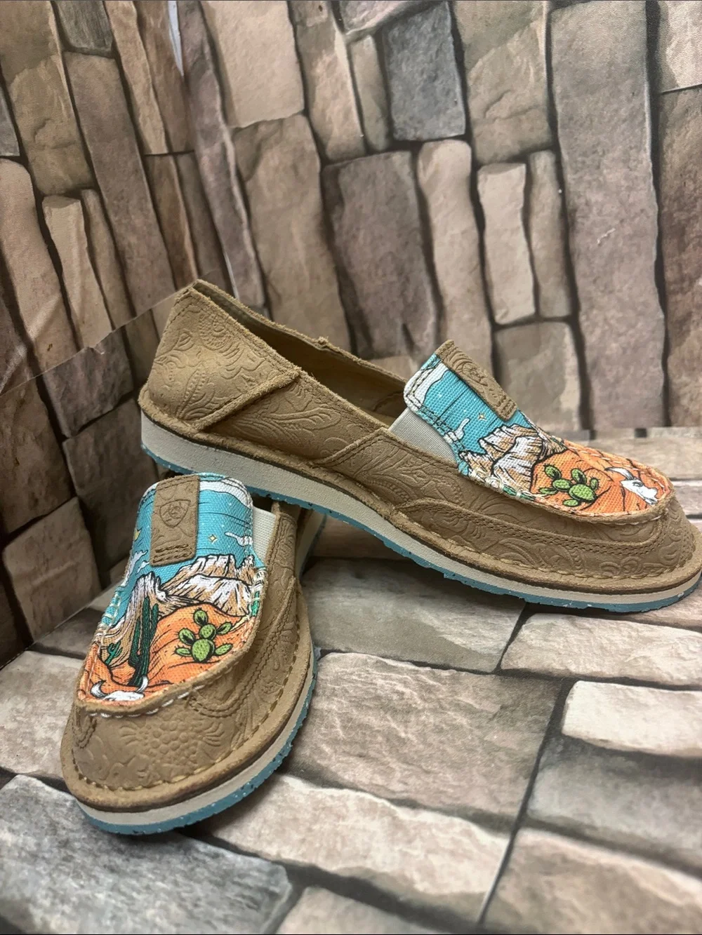 New Ariat Women's Cruiser shoes in the 
